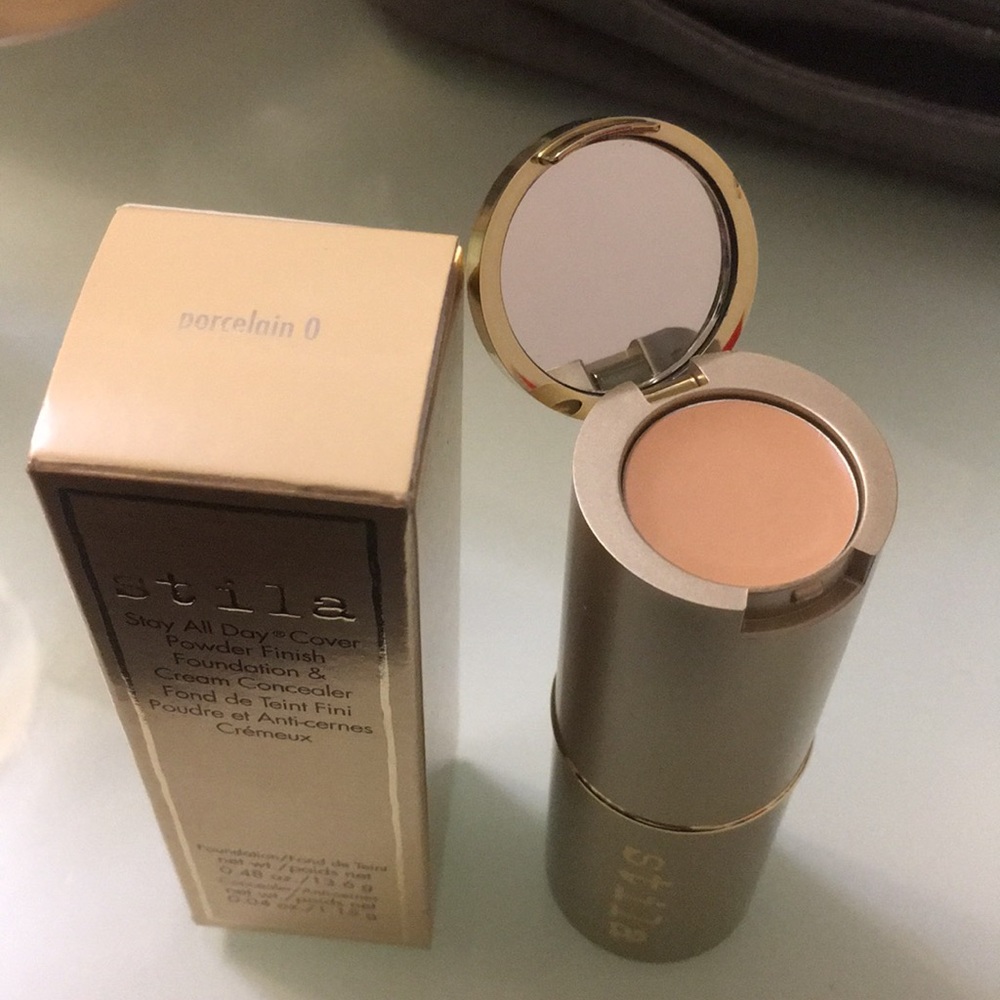 Stila Stay All Day Cover Powder Finish Foundation